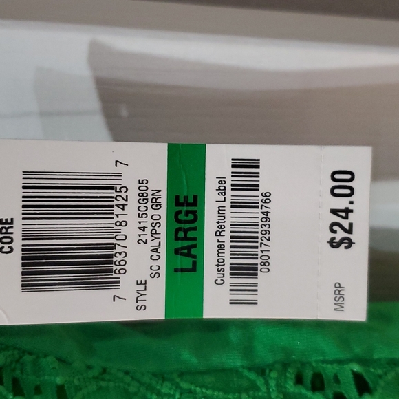 Top - Picture 2 of 4